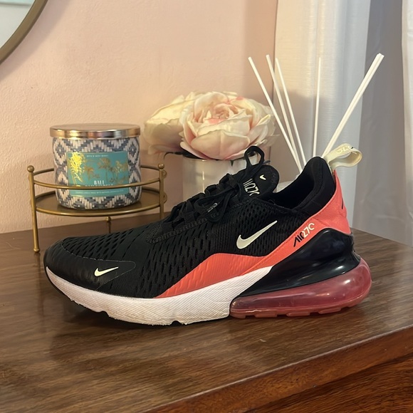 Nike Air 270 - Picture 5 of 8